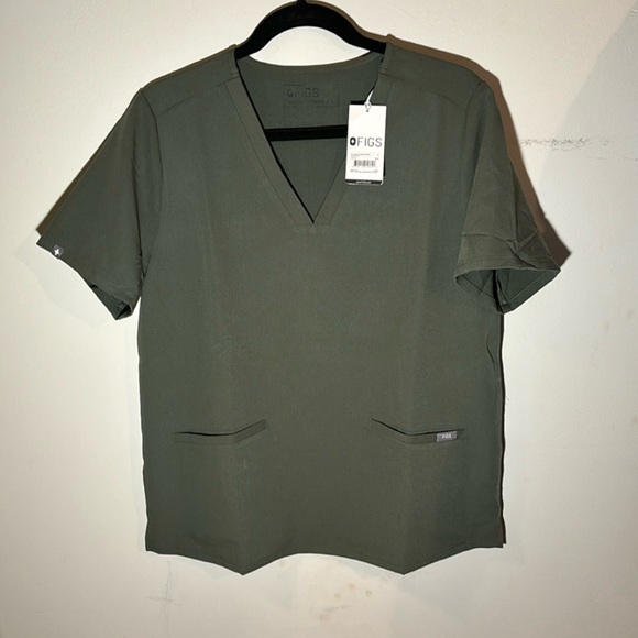 NWT Figs Scrub Top - Picture 2 of 7